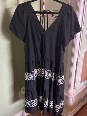 Old Navy Black Embroidered Summer Dress – XXL | Flowy & Boho